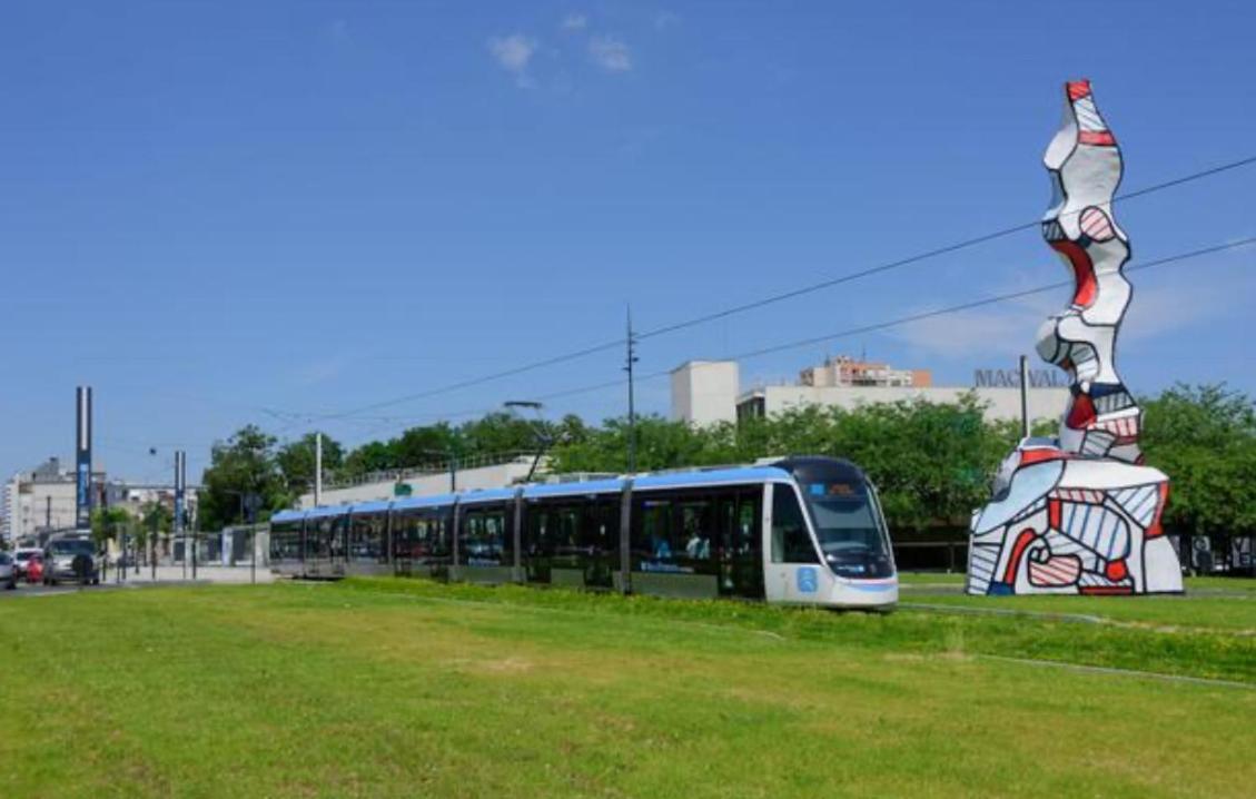 Paris -Vitry-Sur-Seineアパートメント エクステリア 写真